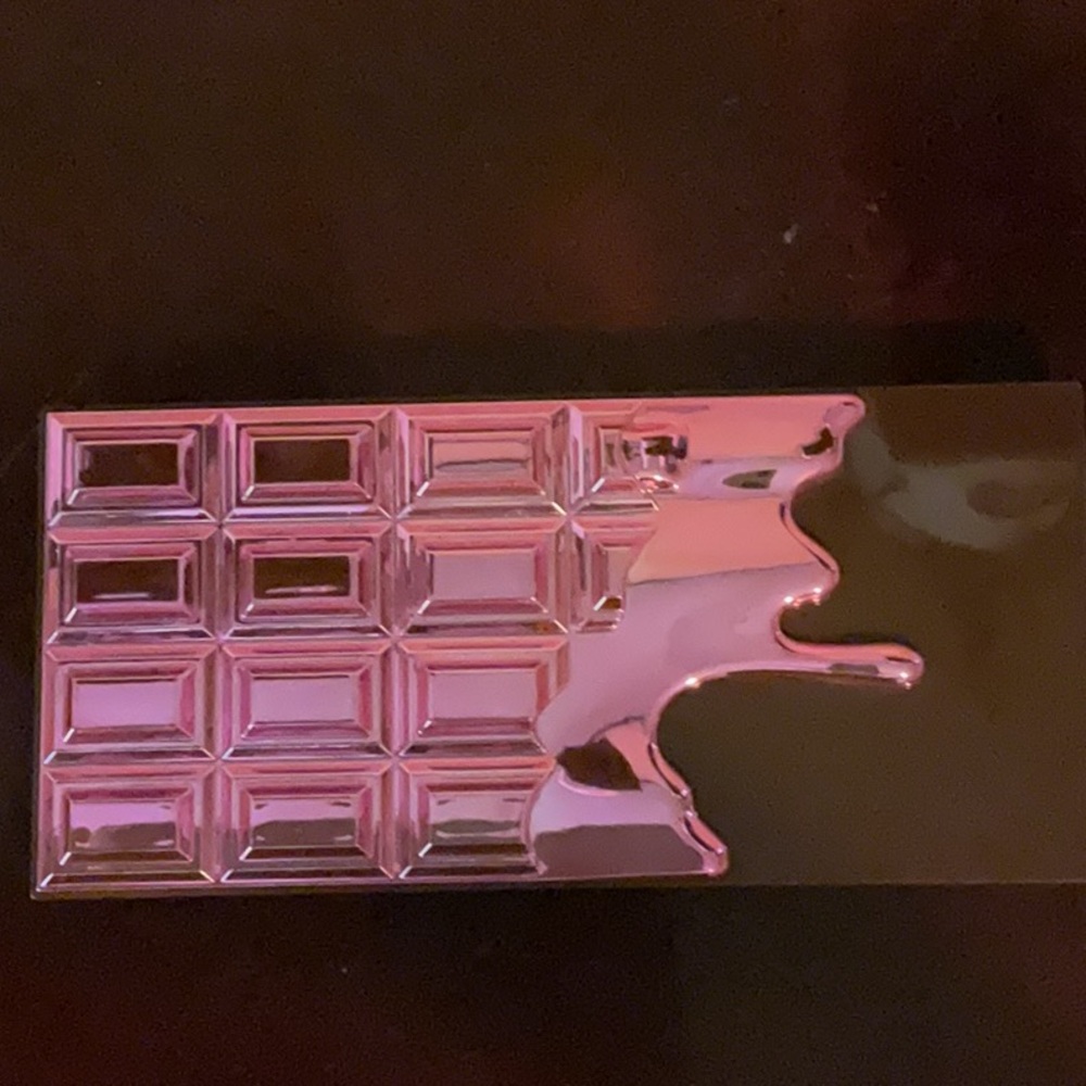 Pink Dripping Chocolate Bar palette NWOT